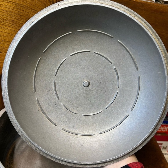 Set of 2 vintage torquoise/ teal Club cast aluminum cookware - Picture 12 of 15